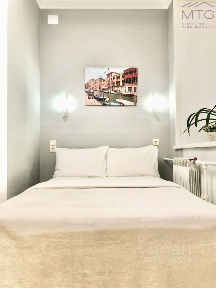 Продажа 3-комн квартиры на вторичном рынке 7-я Советская улица, 6