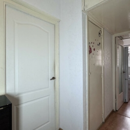 Продажа 1-комн квартиры на вторичном рынке Испытателей пр-кт,  д. 15,  к. 1