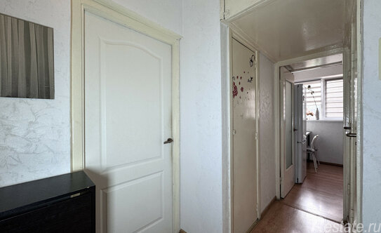 Продажа 1-комн квартиры на вторичном рынке Испытателей пр-кт,  д. 15,  к. 1