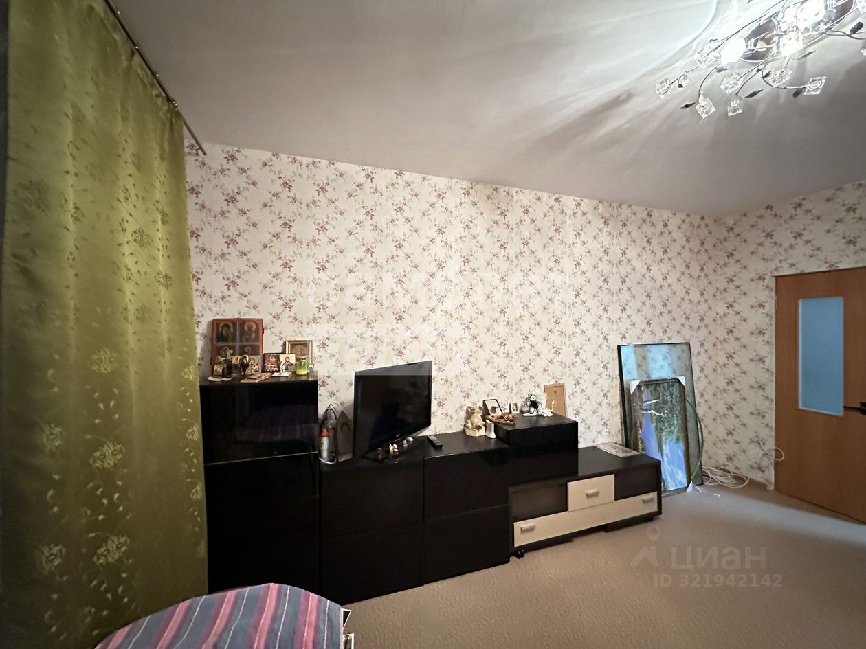 Продажа 2-комн квартиры на вторичном рынке Красногорск, улица Народного Ополчения, 2Бк1