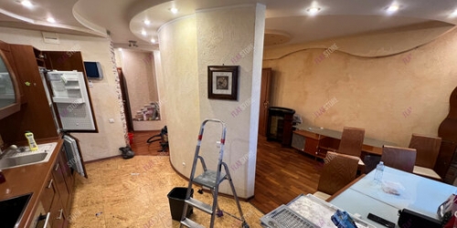 3-комн квартира Рашетова улица,  д. 14