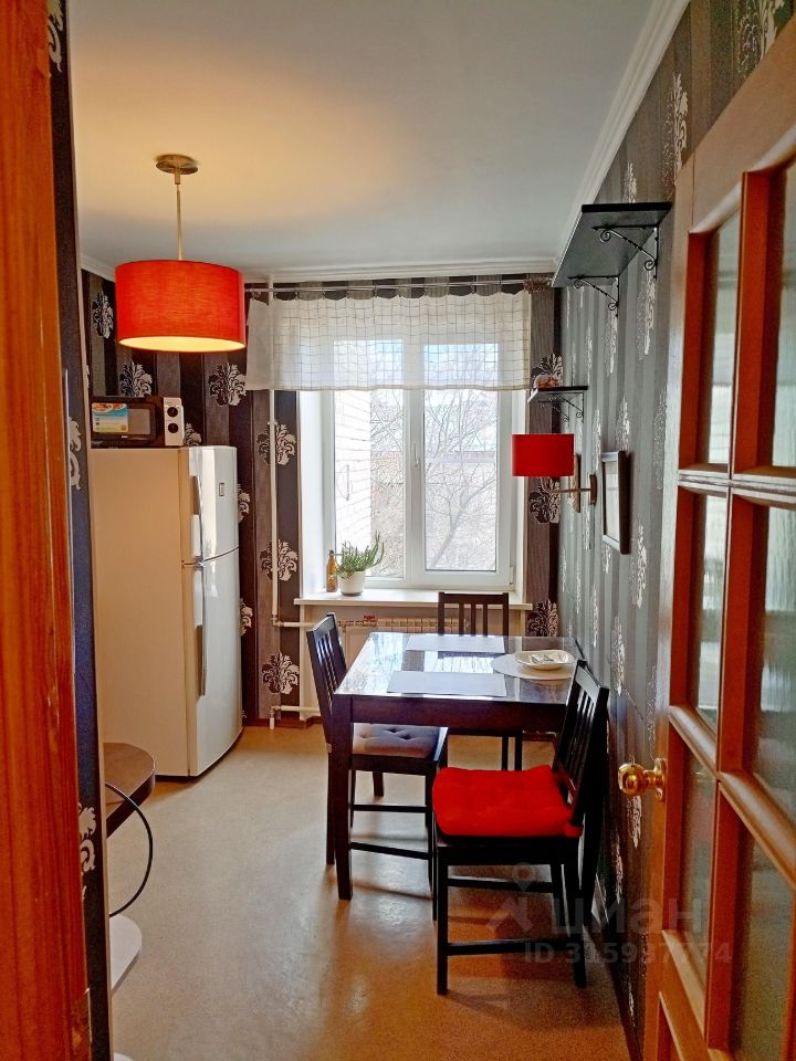 Аренда 1-комн квартиры на вторичном рынке улица Большая Зеленина, 7