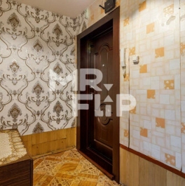 Продажа 1-комн квартиры на вторичном рынке Красноярская улица,  д. 9