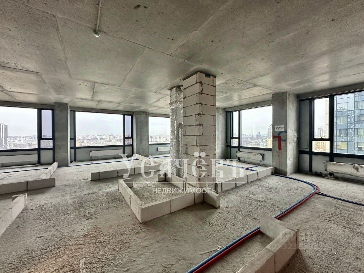 Продажа 4-комн квартиры на вторичном рынке Мичуринский проспект, 56