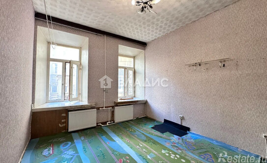 Продажа 3-комн квартиры на вторичном рынке Гончарная ул