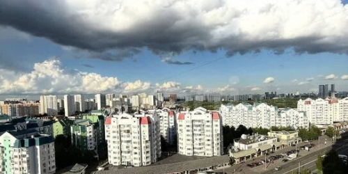 3-комн квартира улица Генерала Белобородова,  д. 12