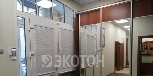 Помещение свободного назначения набережная реки Карповки,  д. 25