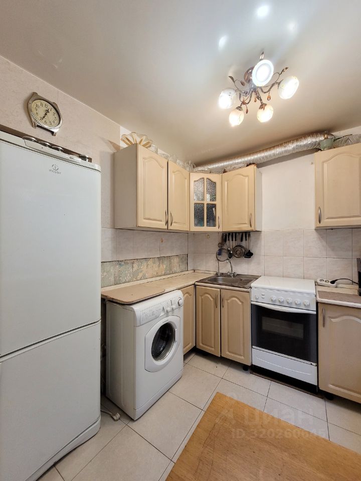 Продажа 3-комн квартиры на вторичном рынке улица Ольги Берггольц, 18