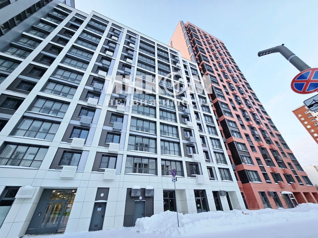 Продажа 1-комн квартиры на вторичном рынке Отрадный проезд,  д. 8