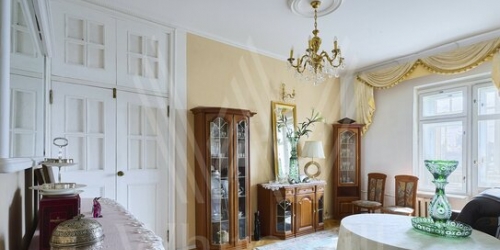 3-комн квартира Вишняковский пер,  д. 23