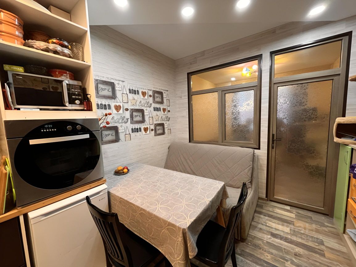 Продажа студии Пронина мкр, Звенигород,  д. 5