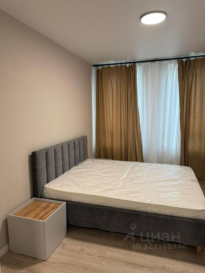 Аренда 3-комн квартиры на вторичном рынке Красногорск, улица Тенистых Аллей, 1к2