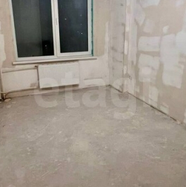 Продажа 3-комн квартиры на вторичном рынке площадь Европы