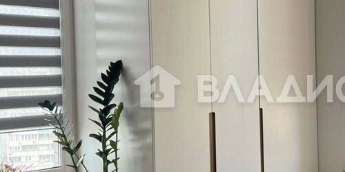 3-комн квартира улица Твардовского, 12к2