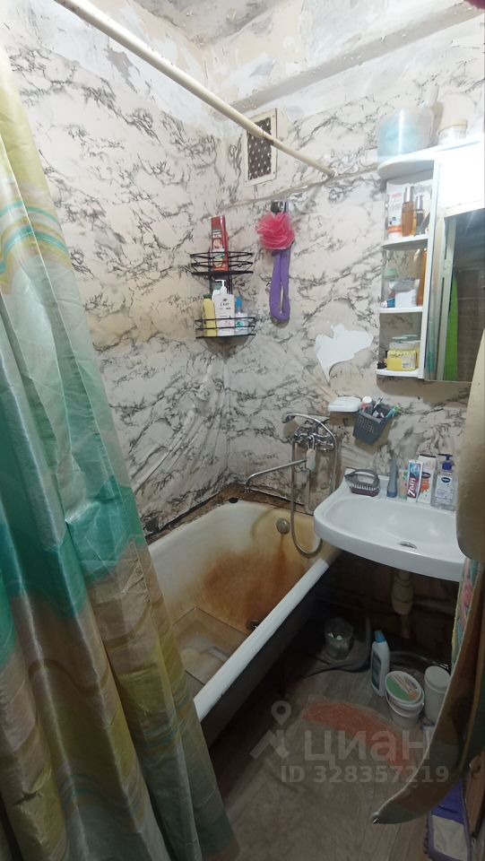 Продажа комнаты улица Пионерстроя, 10К3