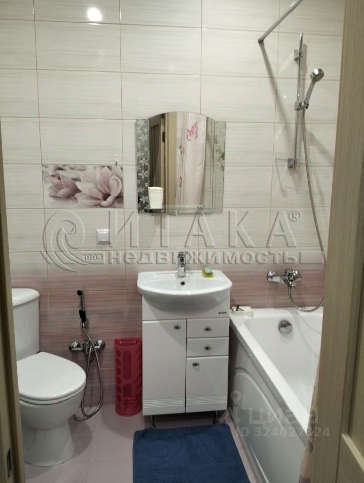 Аренда 1-комн квартиры на вторичном рынке Парашютная улица, 58