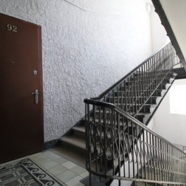 Продажа 2-комн квартиры на вторичном рынке Дорогомиловская Б. ул,  д. 9