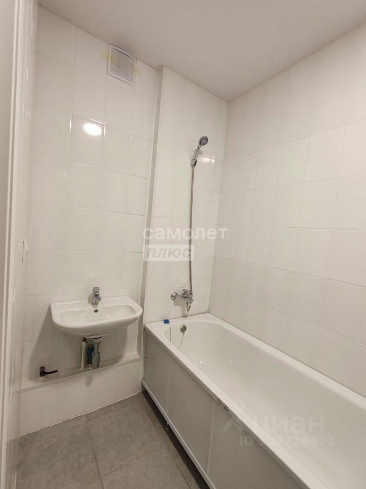 Продажа 1-комн квартиры на вторичном рынке Томилино пгт, Жилино-1 п,  д. 1к1