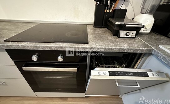 Продажа 1-комн квартиры на вторичном рынке Новоселье, ул Большая Балтийская,  д. 10,  к. 1