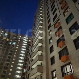 Продажа 2-комн квартиры на вторичном рынке Радиальная 6-я ул,  д. 7/1 к1