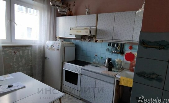 Продажа 2-комн квартиры на вторичном рынке ул Конёнкова,  д. 21