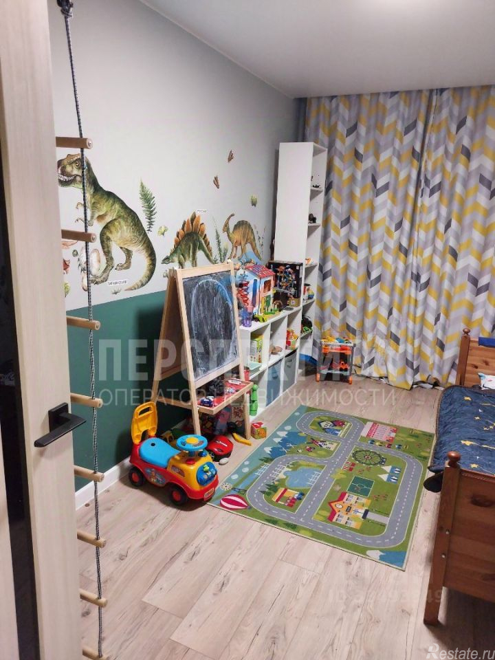 Продажа 3-комн квартиры на вторичном рынке Снайперская улица,  д. 6 к1