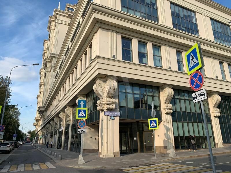 Продажа отдельного здания Якиманский пер,  д. 6