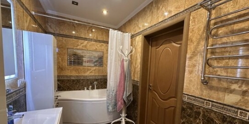 4-комн квартира ул Генерала Глаголева,  д. 19