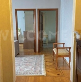 Продажа 3-комн квартиры на вторичном рынке ул Цюрупы,  д. 6