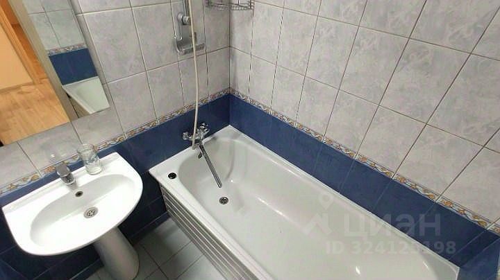 Аренда 1-комн квартиры на вторичном рынке улица Цюрупы,  д. 8К1