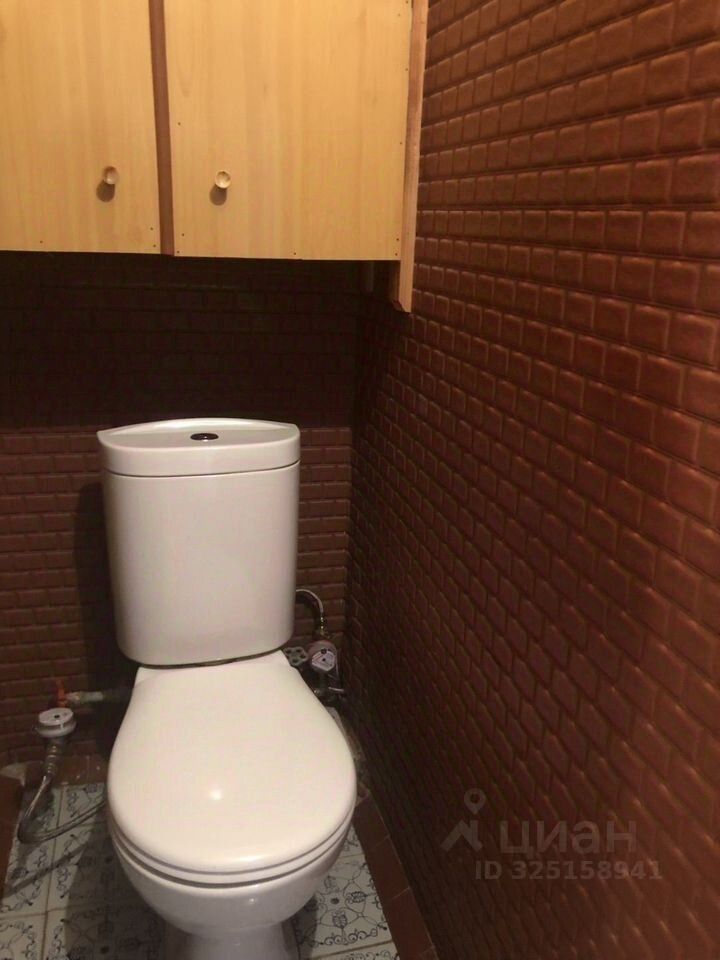 Продажа 2-комн квартиры на вторичном рынке улица Малышева, 3