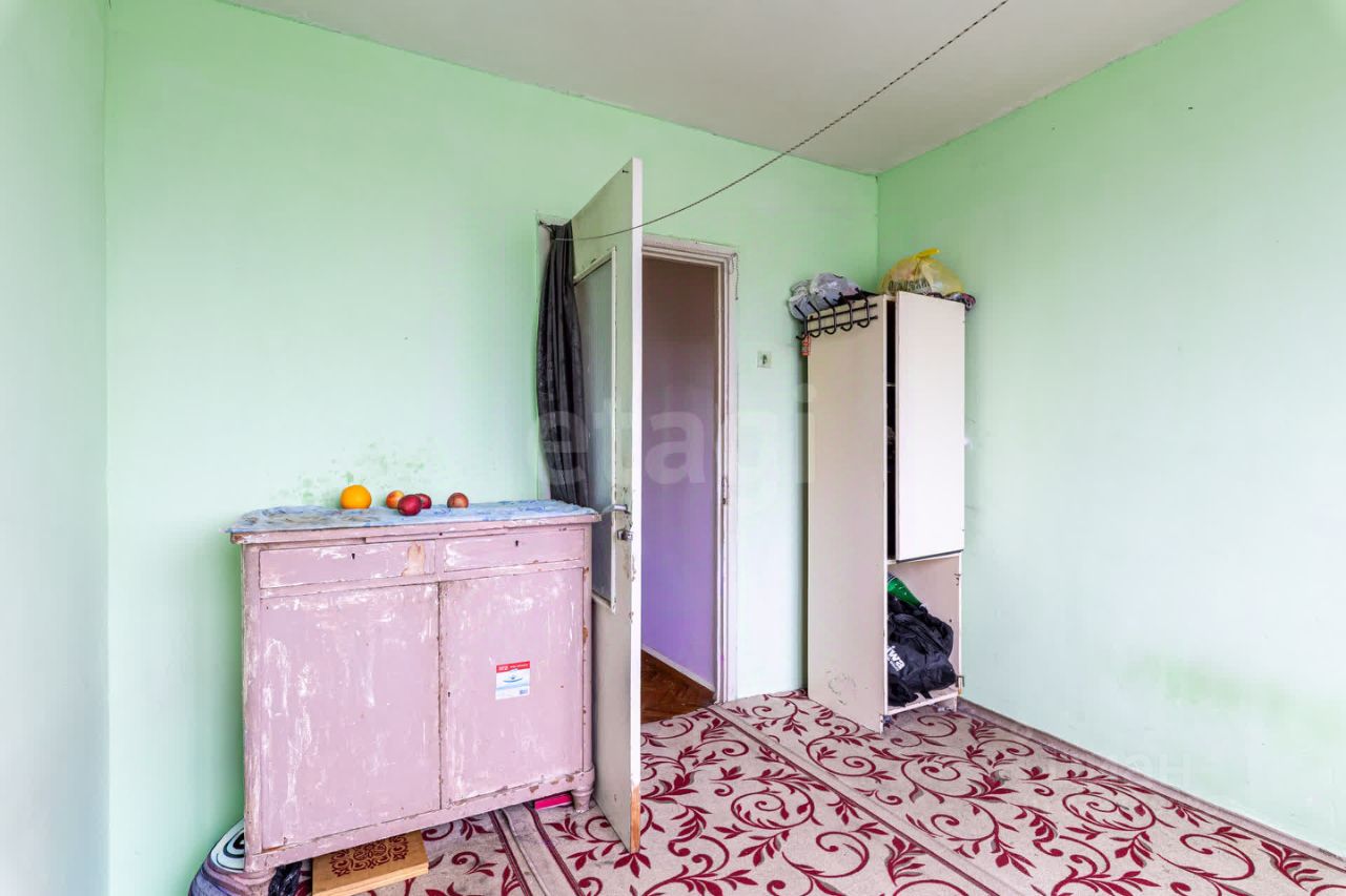 Продажа 3-комн квартиры на вторичном рынке Софийская улица, 55