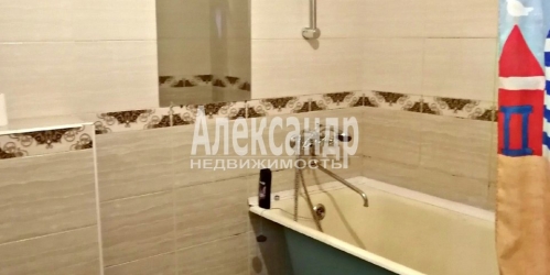 Комната Пушкин г., Ахматовская ул. ,  д. 3