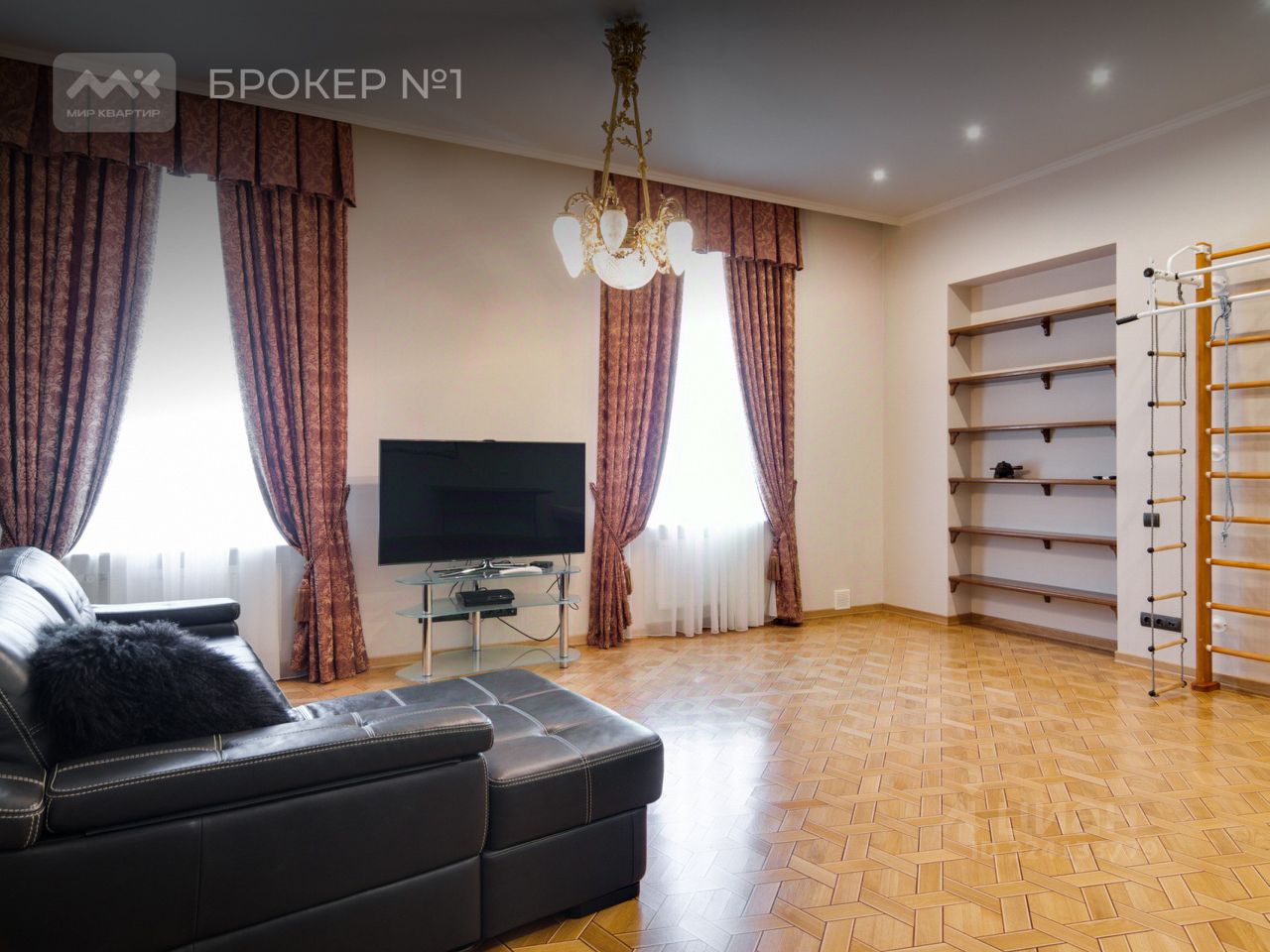 Аренда 4-комн квартиры на вторичном рынке Большая Московская улица, 8/2