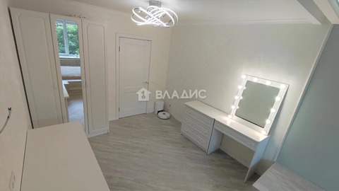 Продажа 3-комн квартиры на вторичном рынке Добролюбова пр-кт.,  д. 5/1
