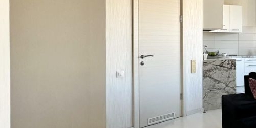 2-комн квартира пос. Металлострой, Центральная улица, 5