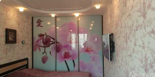 Продажа 2-комн квартиры на вторичном рынке Кутузова ул,  д. 1