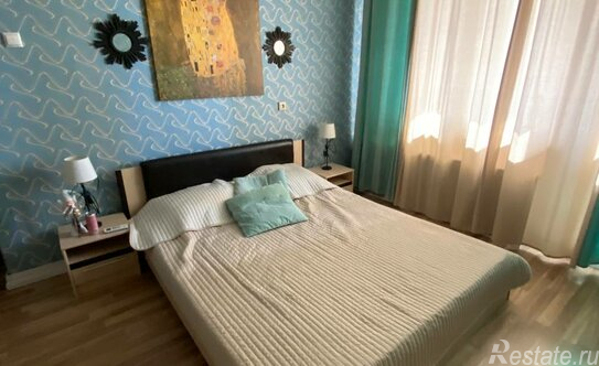 Продажа 2-комн квартиры на вторичном рынке улица Декабристов,  д. 21