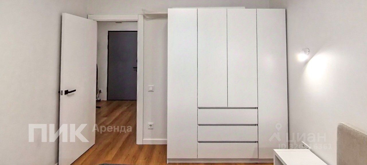 Аренда 1-комн квартиры на вторичном рынке улица Крузенштерна, 12к2