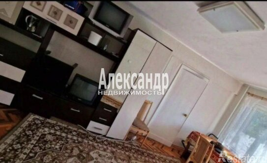 Продажа 3-комн квартиры на вторичном рынке Ключевая улица,  д. 19