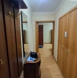 Продажа 1-комн квартиры на вторичном рынке Старый Городок, Почтовая улица,  д. 10