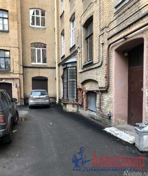 Продажа 4-комн квартиры на вторичном рынке Смолячкова ул. ,  д. 15,  к. 17
