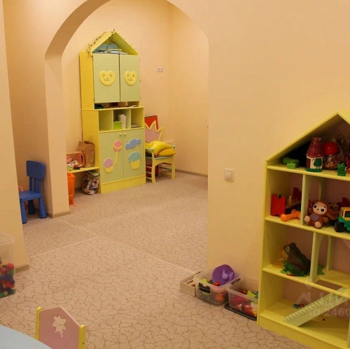 Помещение свободного назначения Лухмановская улица,  д. 24