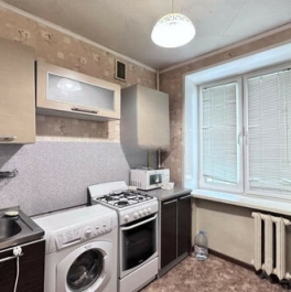 Продажа 3-комн квартиры на вторичном рынке Родниковая улица,  д. 30 к3