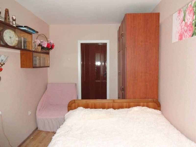 Продажа 2-комн квартиры на вторичном рынке Металлистов пр-кт,  д. 81