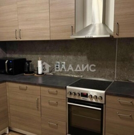 Продажа 1-комн квартиры на вторичном рынке ул Лидии Зверевой,  д. 9,  к. 2