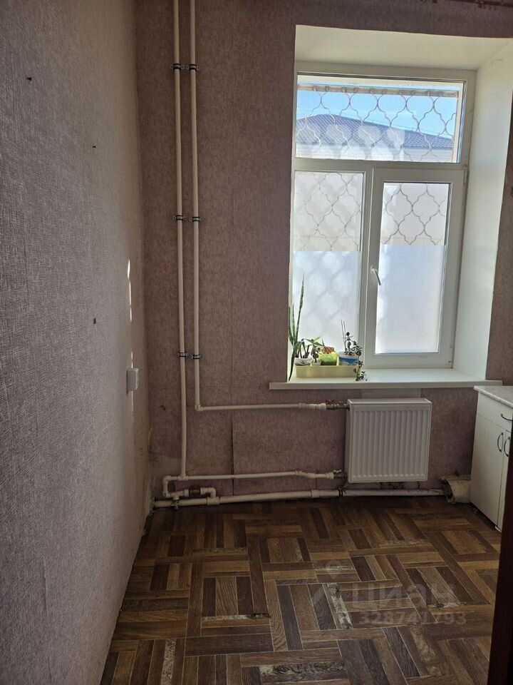 Продажа 2-комн квартиры на вторичном рынке Сланцы, Спортивная улица, 5