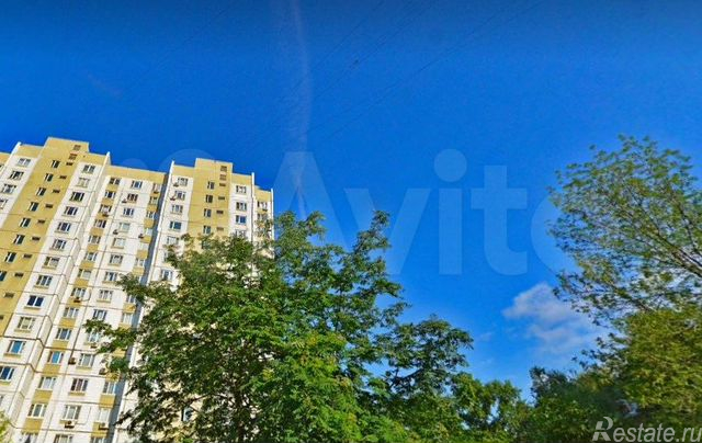 Продажа 1-комн квартиры на вторичном рынке Весенняя улица,  д. 18