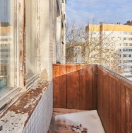 Продажа 2-комн квартиры на вторичном рынке улица Солдата Корзуна,  д. 44