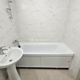 Продажа 1-комн квартиры на вторичном рынке улица Кедрова,  д. 16 к3